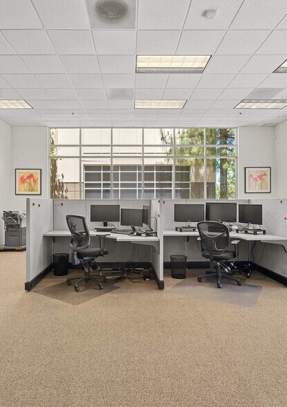 More Photos Of 5742-5752 Lonetree Blvd, Rocklin Flex For Lease