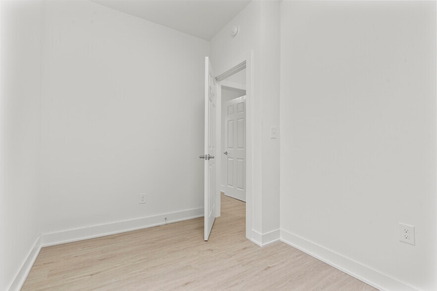More Photos Of 177 Chestnut St, New Haven Apartments For Sale