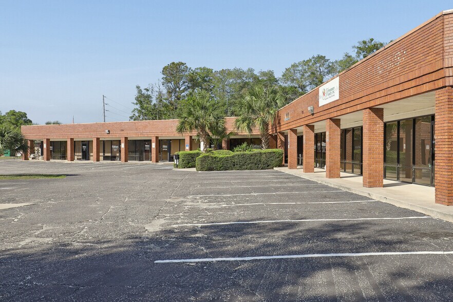 More Photos Of 772 Foxridge Center Dr, Orange Park Office For Sale
