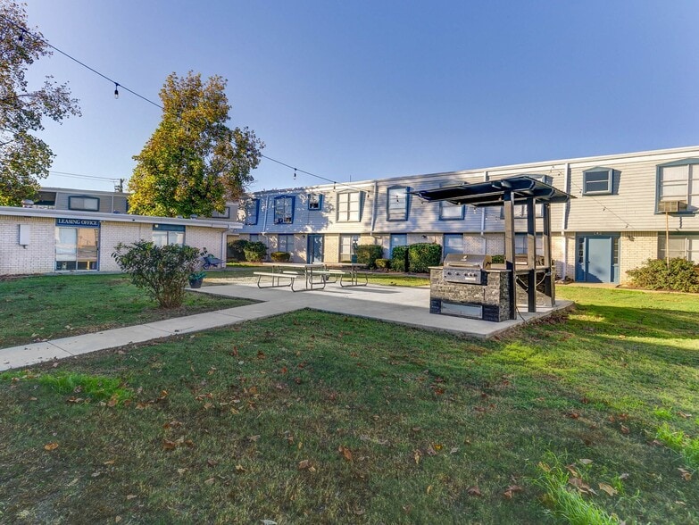 More Photos Of 605 Higdon Ferry Rd, Hot Springs Apartments For Sale