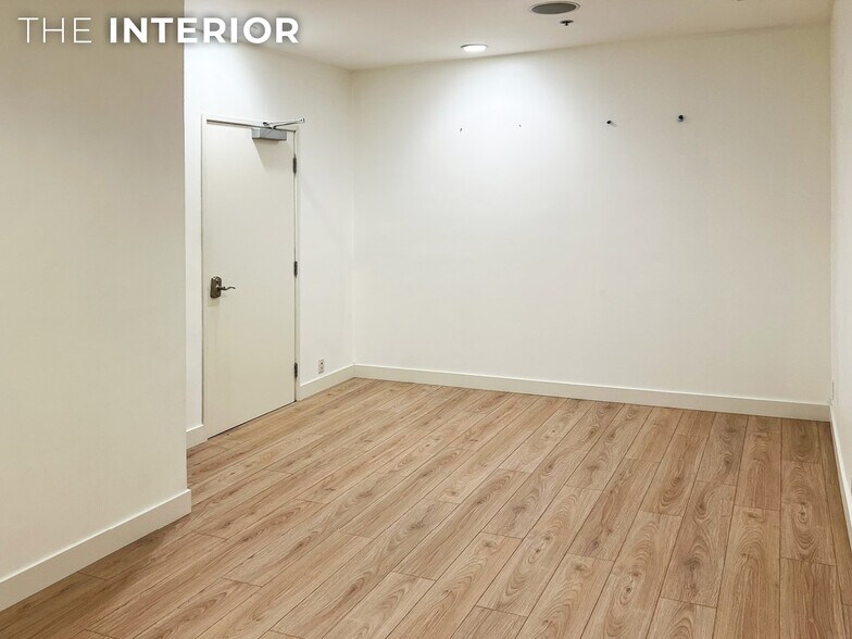 More Photos Of 2980 N Beverly Glen Cir, Los Angeles Office For Lease