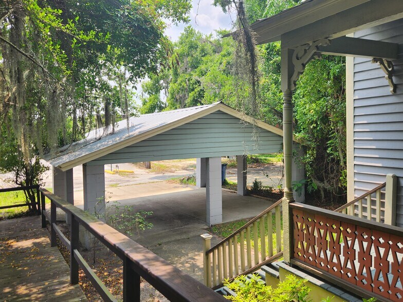 More Photos Of 1711 Reynolds St, Brunswick Office For Lease