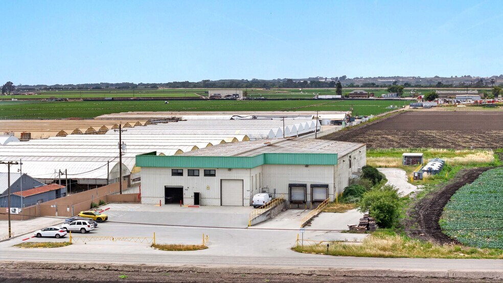 More Photos Of 182 Lewis Rd, Royal Oaks Industrial For Sale