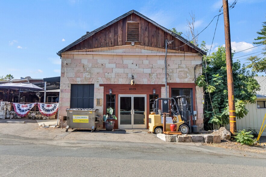 More Photos Of 8345 Main St, Mokelumne Hill General Retail For Sale