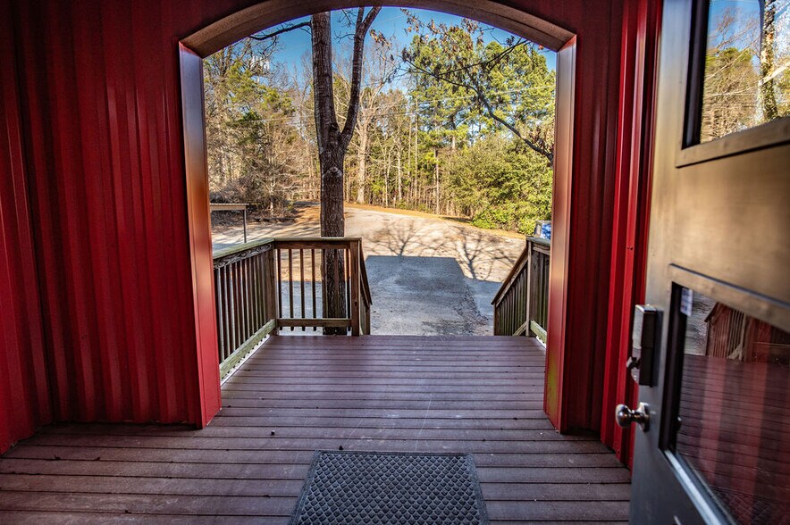 More Photos Of 2628 Bill Owens Pky, Longview Health Club For Sale