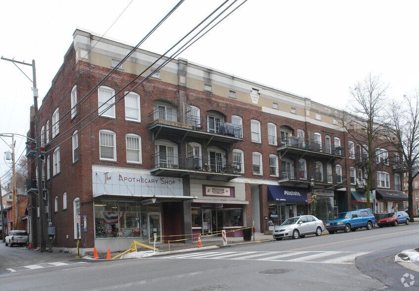 More Photos Of 100-114 N Allegheny St, Bellefonte Apartments For Lease
