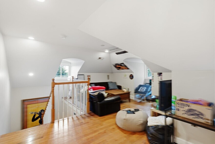 More Photos Of 299 Governor St, Providence Multifamily For Sale