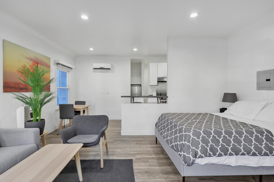 More Photos Of 121 S Elm Dr, Beverly Hills Apartments For Sale