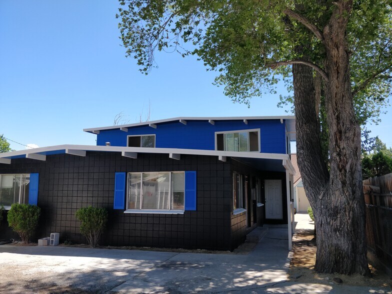 More Photos Of 512 Crampton St, Reno Apartments For Sale