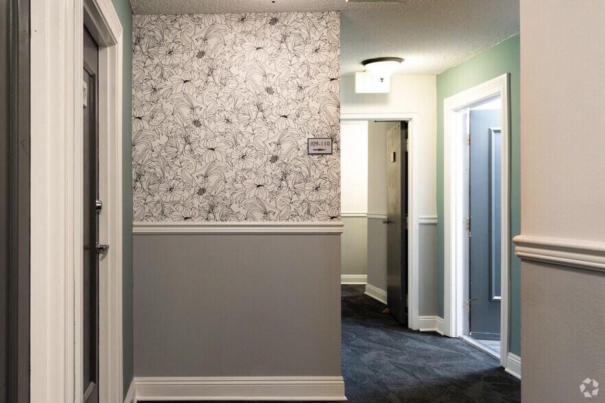 More Photos Of 8560 W Olympic Blvd, Los Angeles Apartments For Sale