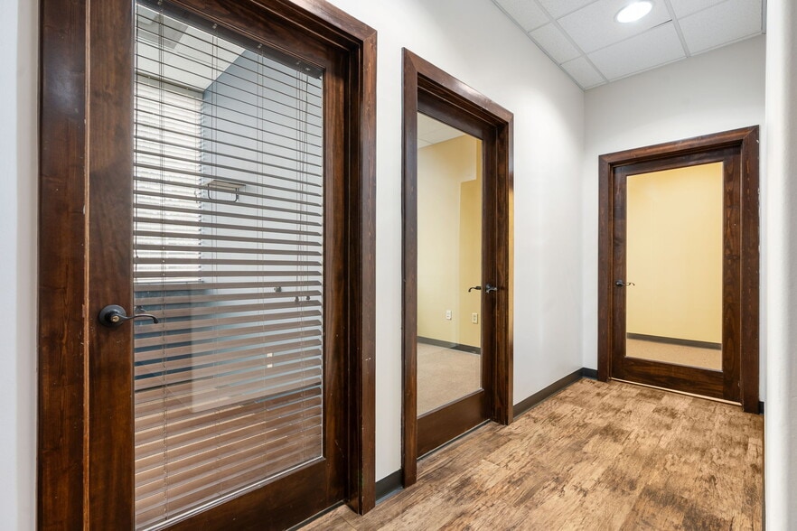 More Photos Of 2200 N FM 3083 Rd W, Conroe Office For Lease