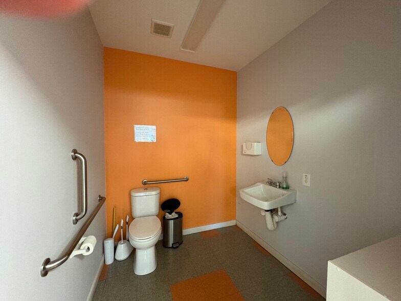 More Photos Of 524 E Elm St, Conshohocken Industrial For Sale