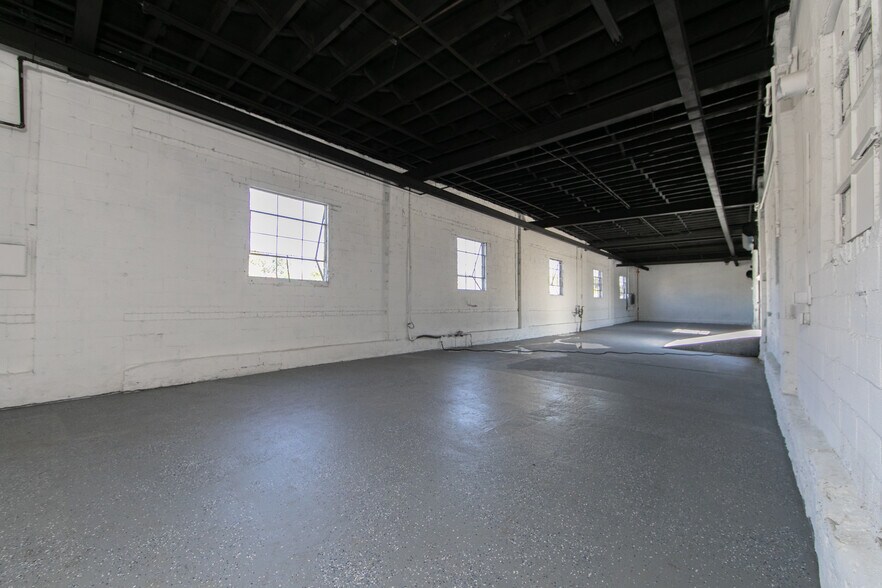 More Photos Of 250 Mechanic St, Camden Manufacturing For Lease