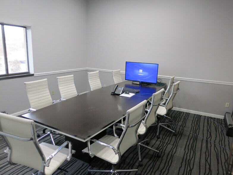 More Photos Of 53 Smith Rd, Middletown Warehouse For Sale