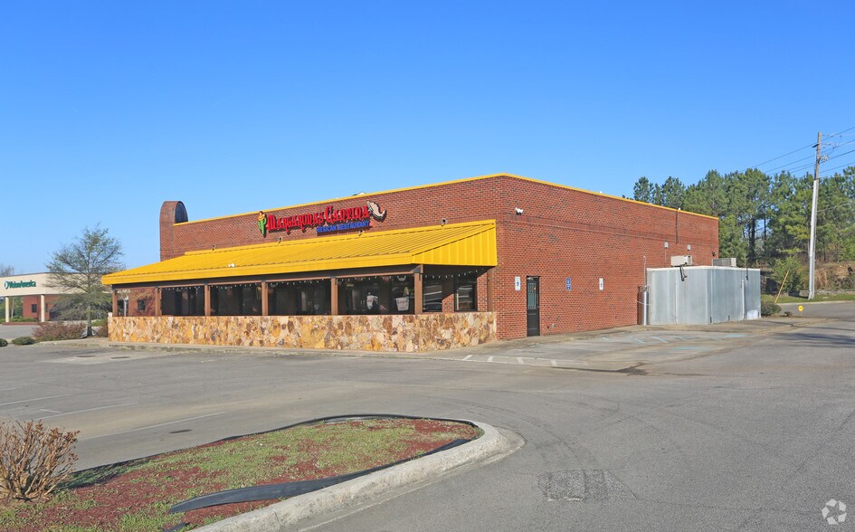 More Photos Of 230 State Farm Pky, Birmingham Restaurant For Lease
