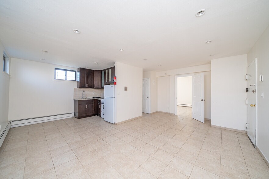 More Photos Of 8414-84-18 149th Ave, Jamaica Apartments For Sale