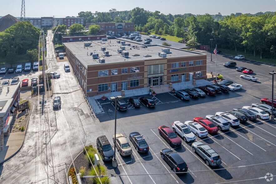 More Photos Of 4760 Red Bank Expy, Cincinnati Office For Lease