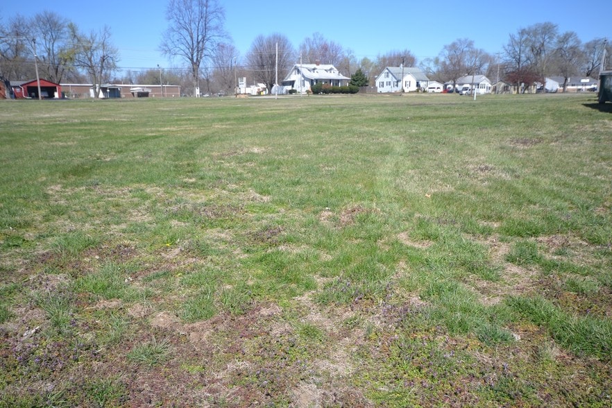 More Photos Of 535 State Route 3, Cahokia Religious Facility For Sale