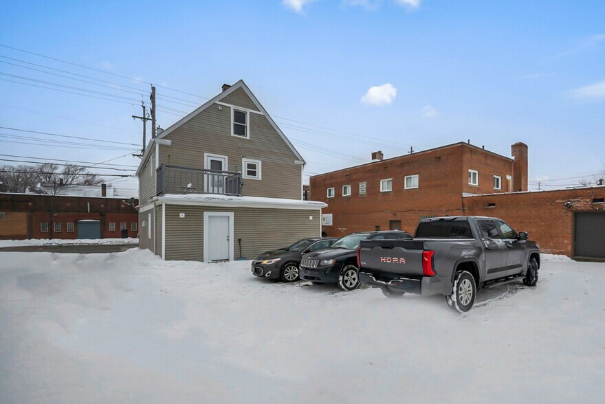 More Photos Of 4435 State Rd, Cleveland Storefront Retail Residential For Sale