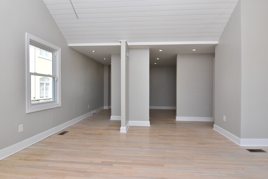 More Photos Of 18355 Coastal Hwy, Lewes Office For Lease
