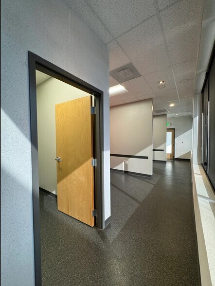 More Photos Of 6701 Reisterstown Rd, Baltimore Office For Lease