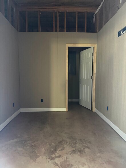 More Photos Of 6114 US-76, Pendleton Industrial For Sale
