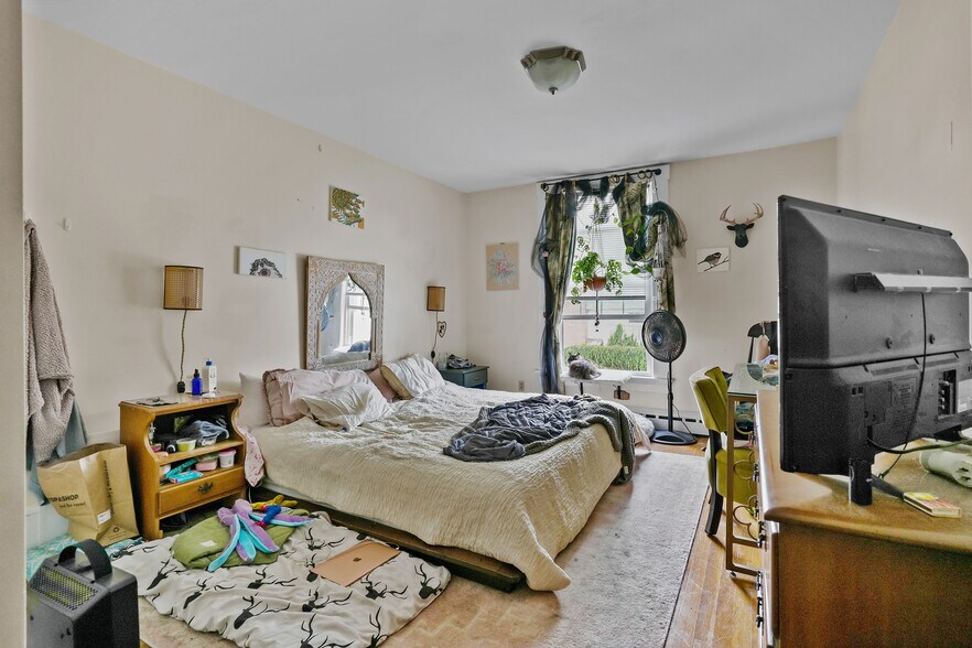 More Photos Of 3 Highland St, Woonsocket Multifamily For Sale