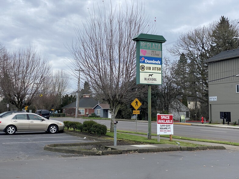 More Photos Of 2835 19th Ave, Forest Grove Storefront Retail Office For Lease