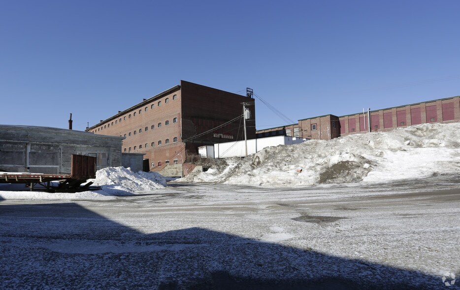 More Photos Of 35 Adams, Lewiston Warehouse For Lease