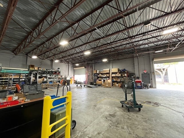 More Photos Of 4181 N 116th Ter, Clearwater Manufacturing For Sale