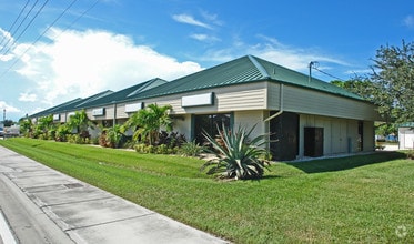 More Photos Of 1847-1865 SE Port St Lucie Blvd, Port Saint Lucie Medical For Sale