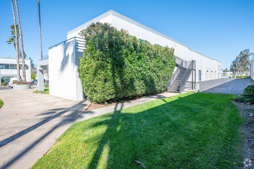More Photos Of 3050 Fite Cir, Sacramento Unknown For Lease