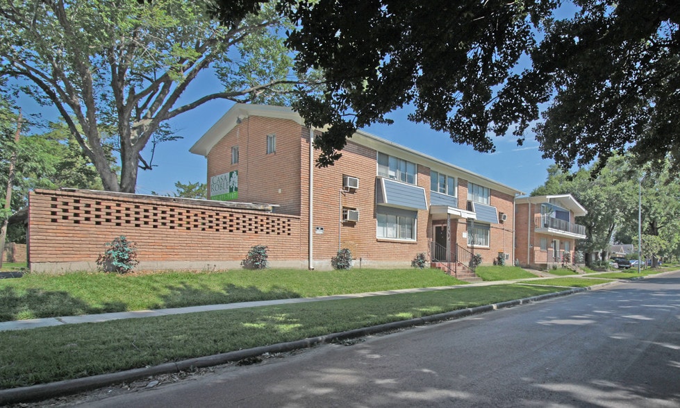 More Photos Of 2708-2712 Oakcliff St, Houston Apartments For Sale