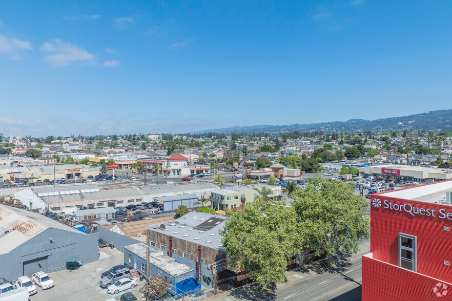 More Photos Of 1241 High St, Oakland Office For Sale