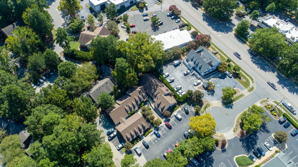 More Photos Of 106 Brady Ct, Cary Medical For Sale