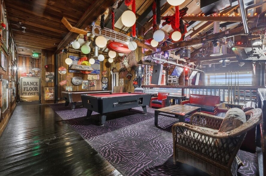 More Photos Of 3330 N Academy Blvd, Colorado Springs Bar For Sale