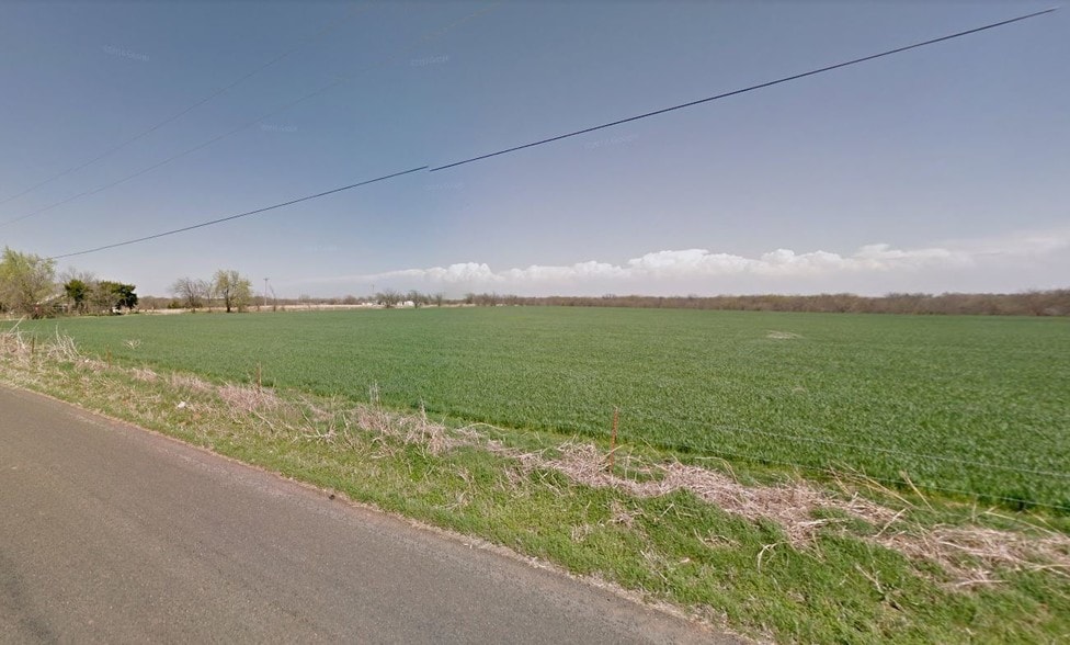 W Burr Oak Rd NW 24th Ave  