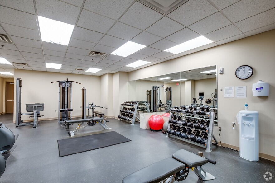 More Photos Of 1270 Northland Dr, Mendota Heights Medical For Lease