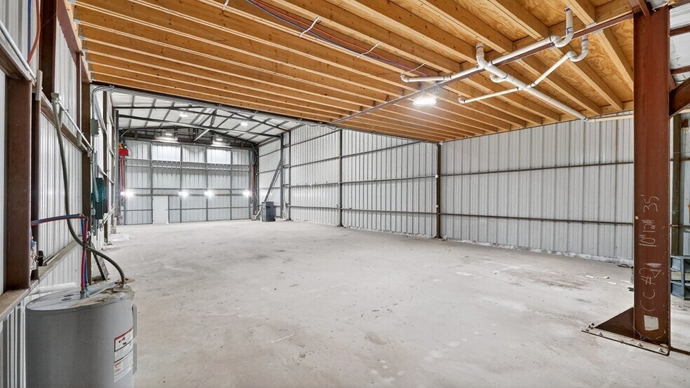 More Photos Of 12200 W Interstate 20, Odessa Warehouse For Sale