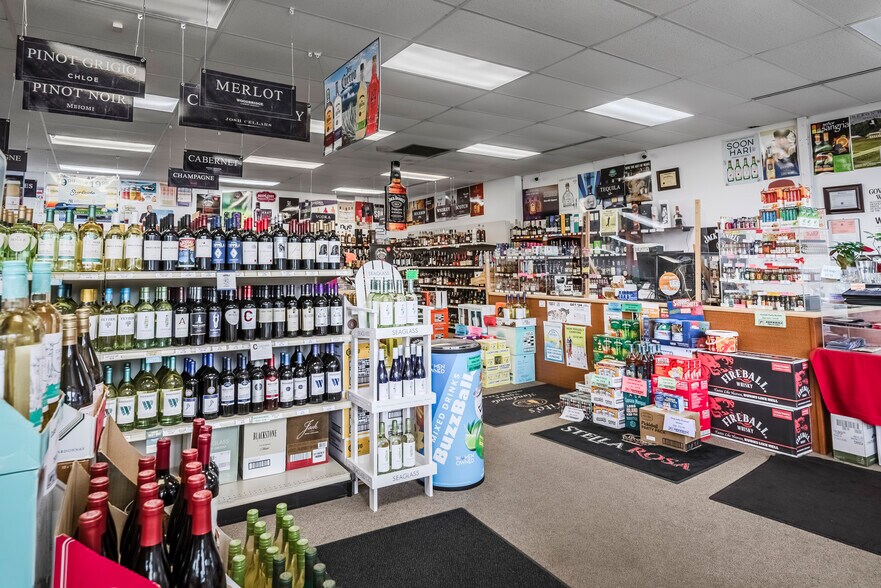 More Photos Of 600-606 Sherrill Rd, Sherrill General Retail For Sale