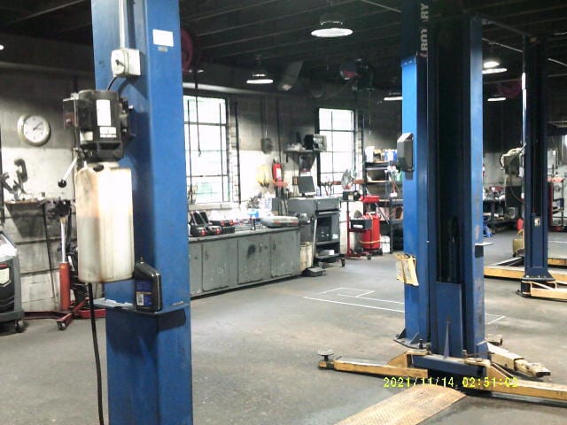 More Photos Of 103 E Rockway St, Durham Auto Repair For Lease