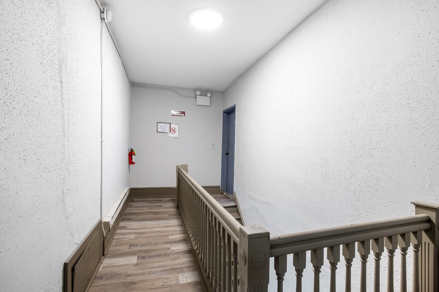 More Photos Of 423 Atlantic Ave, Egg Harbor City Multifamily For Sale