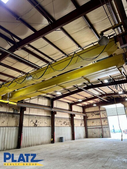 More Photos Of 15439 W Akron Canfield Rd, Berlin Center Warehouse For Sale