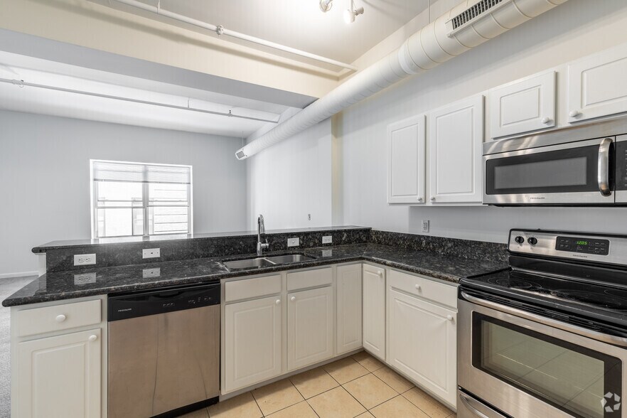 More Photos Of 221 Glen St, Glens Falls Apartments For Lease