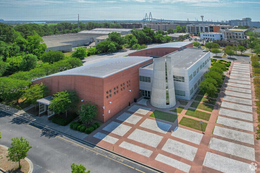 More Photos Of 1142 Morrison Dr, Charleston Lodge Meeting Hall For Lease