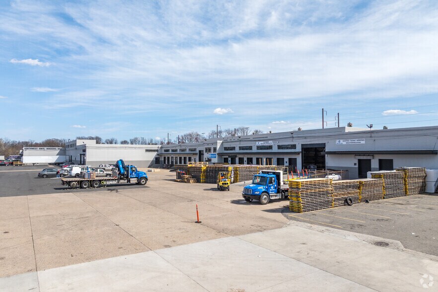 More Photos Of 6250 Baltimore Ave, Yeadon Warehouse For Lease