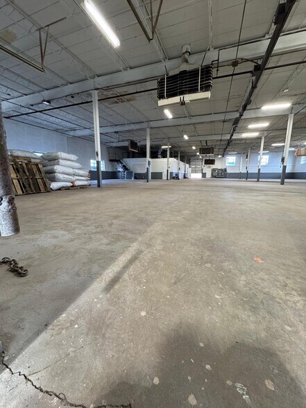 Primary Photo Of 335 13th St, Carlstadt Manufacturing For Lease