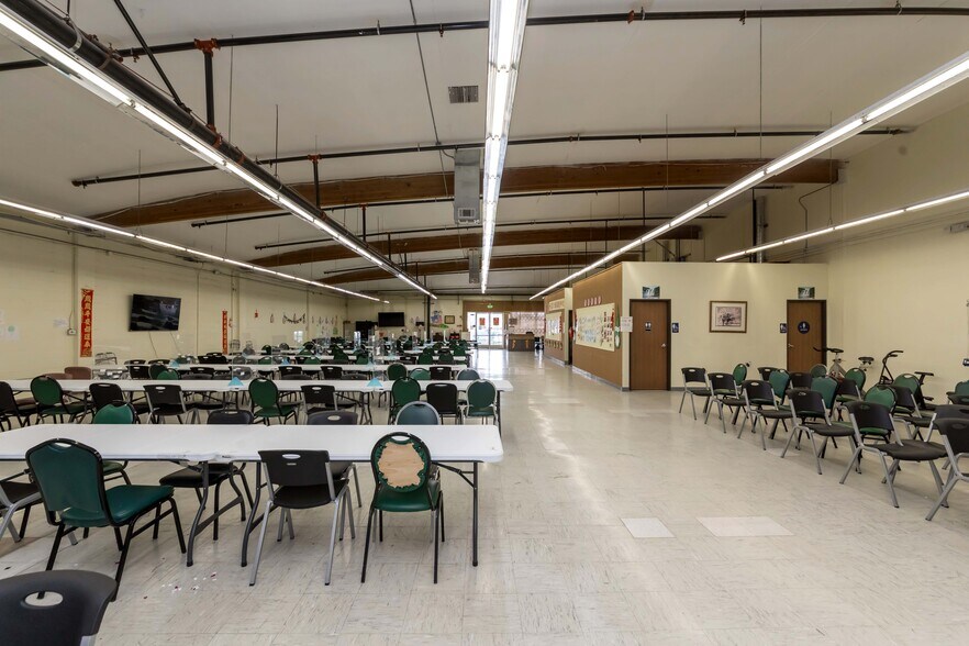 More Photos Of 1635-1645 W Valley Blvd, Alhambra General Retail For Sale