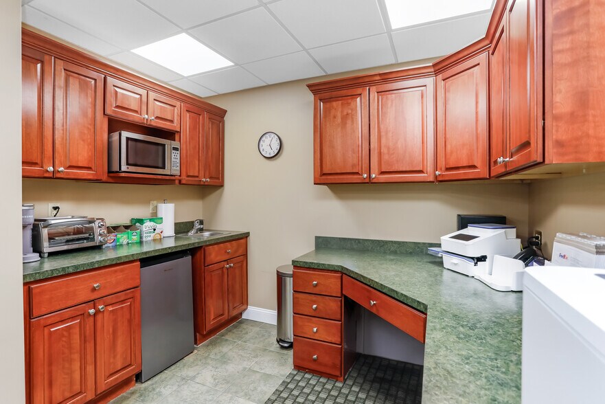 More Photos Of 1540 State Route 138, Wall Medical For Sale