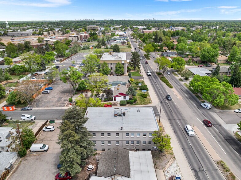 More Photos Of 709 W Littleton Blvd, Littleton Office For Sale